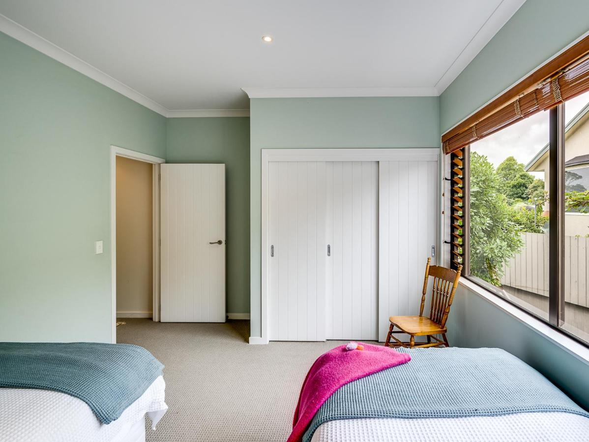 Busby Hill Villa - Havelock North Holiday Home Kültér fotó