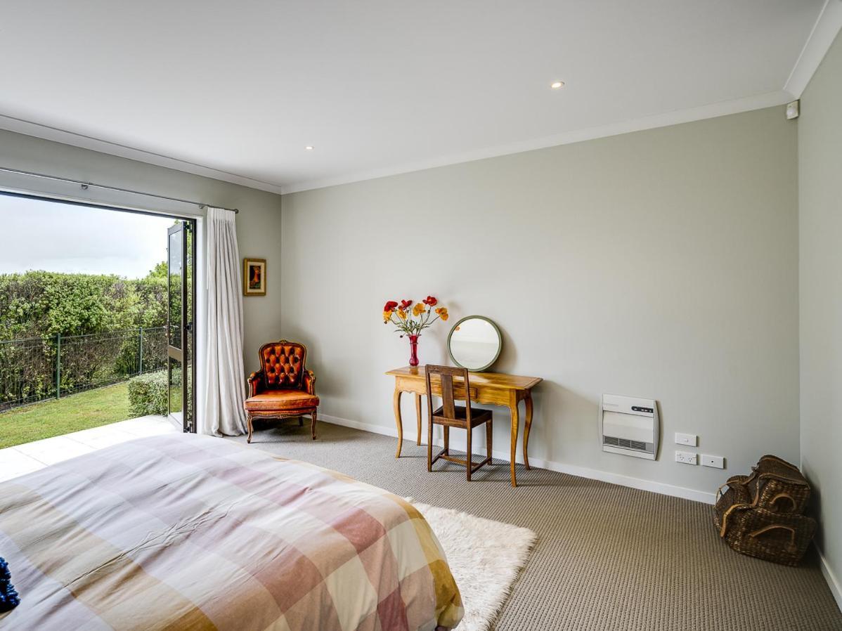 Busby Hill Villa - Havelock North Holiday Home Kültér fotó