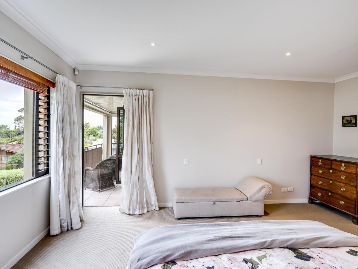 Busby Hill Villa - Havelock North Holiday Home Kültér fotó